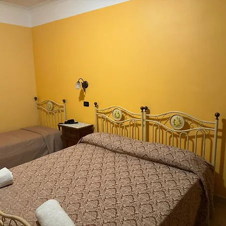 Alojamento de Acomodação e Pequeno-almoço Karol Wojtyla